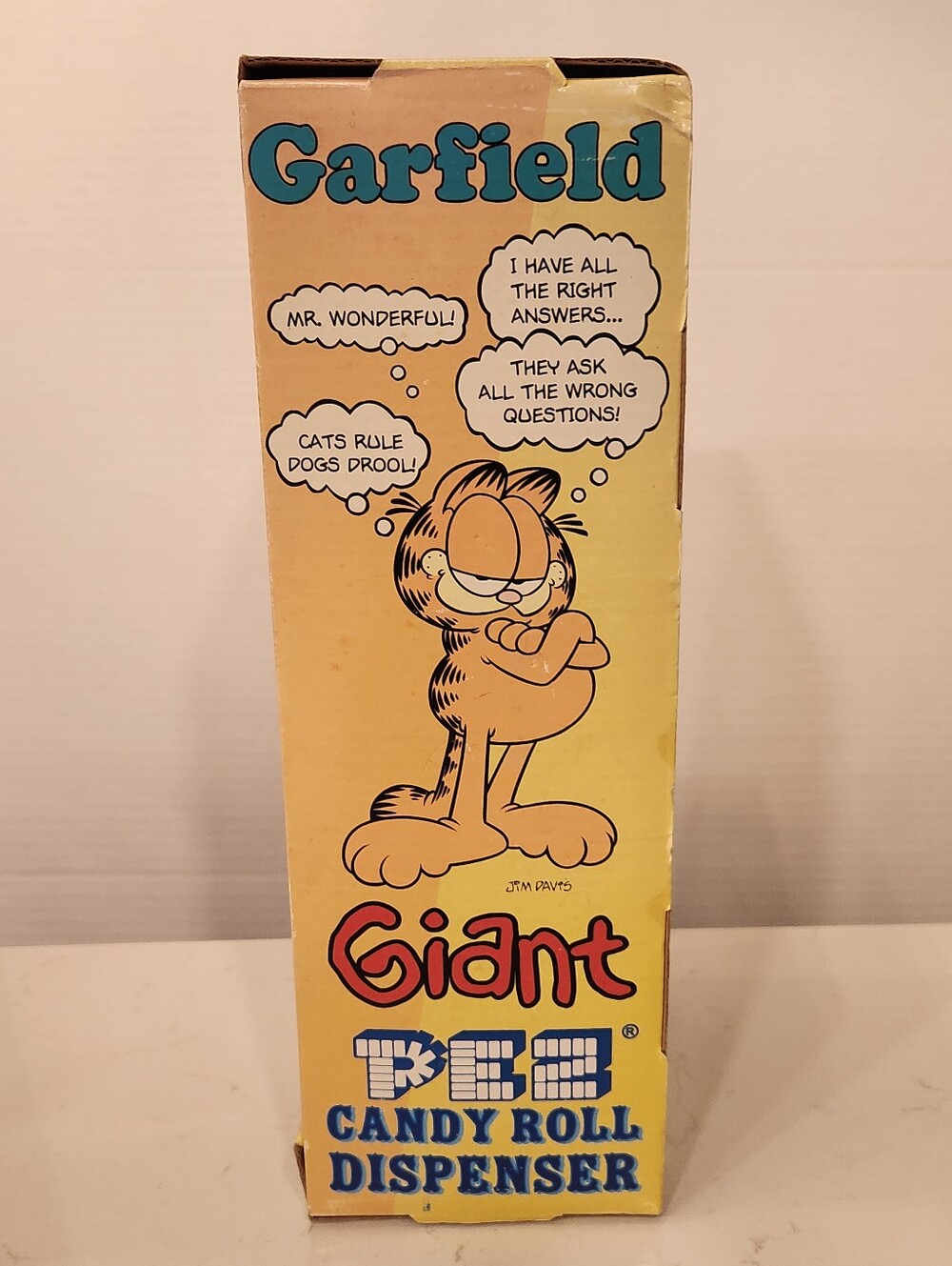 Garfield Giant Pez Dispenser - Picture 6 of 6